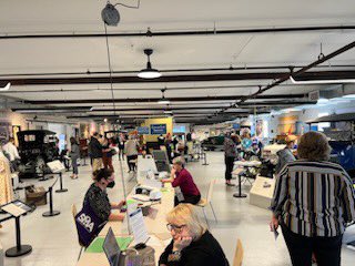 smallmuseums's tweet image. Photo dispatch from the DIY Exhibits 2.0 Workshop at @MarshallSteam 👋🏼🚙📸 #SMA2023 #SmallMuseums