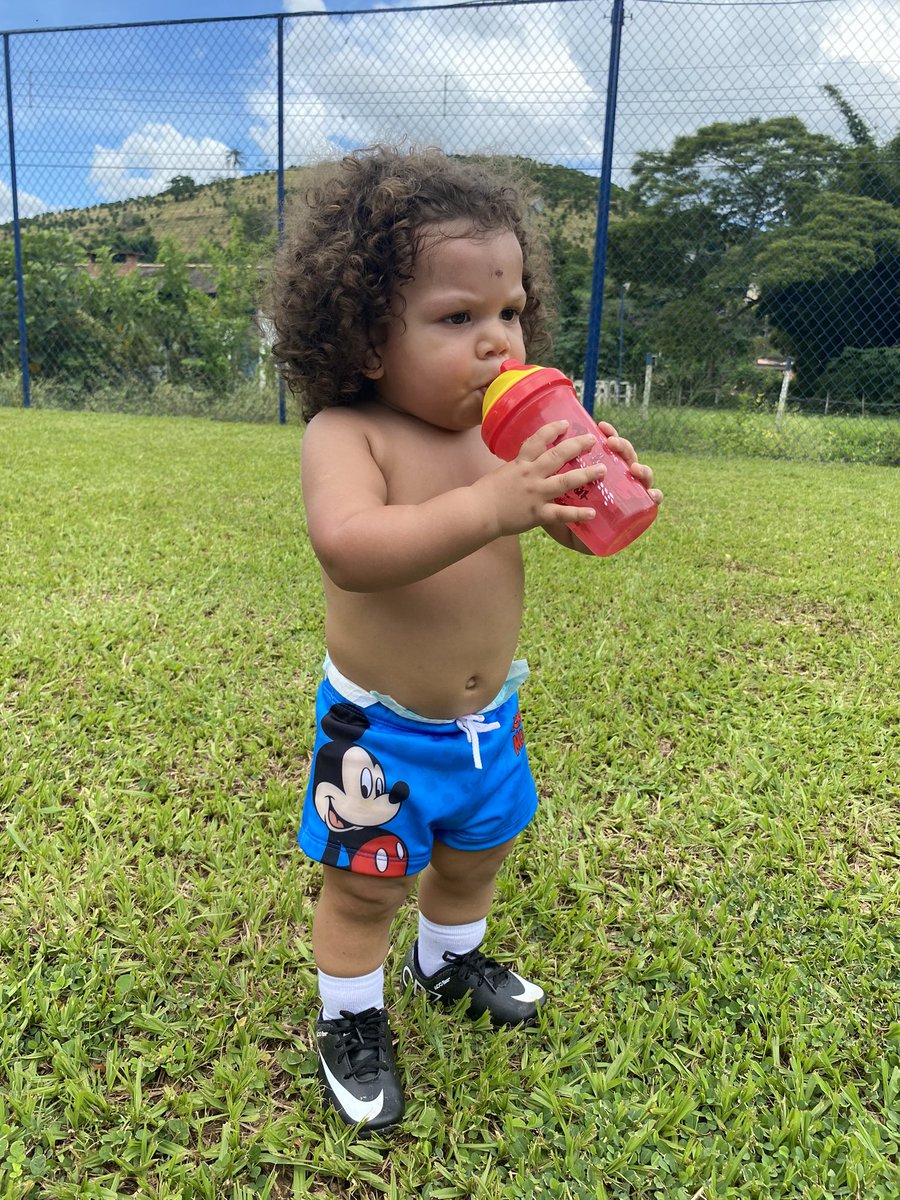 brunazarann's tweet photo. minhas fotos fav do samuca foram atualizadas 😮‍💨🤏🏼 https://t.co/FFtEPuzBuk
