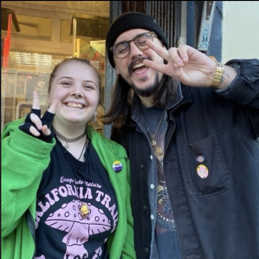 ash kabosu updates! 🍊 on Twitter "two fans met ash and posted it to