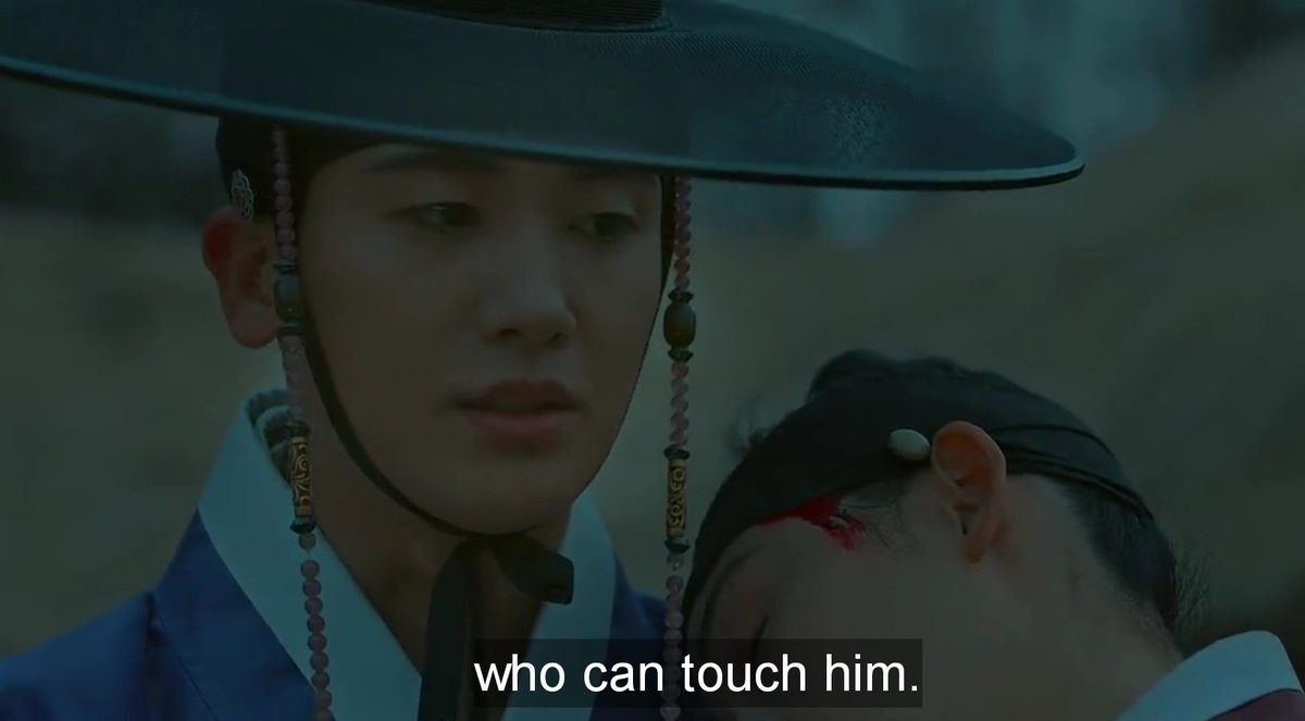 kdramaswithugs's tweet photo. don't you just love it when https://t.co/XlkJOlpAO4