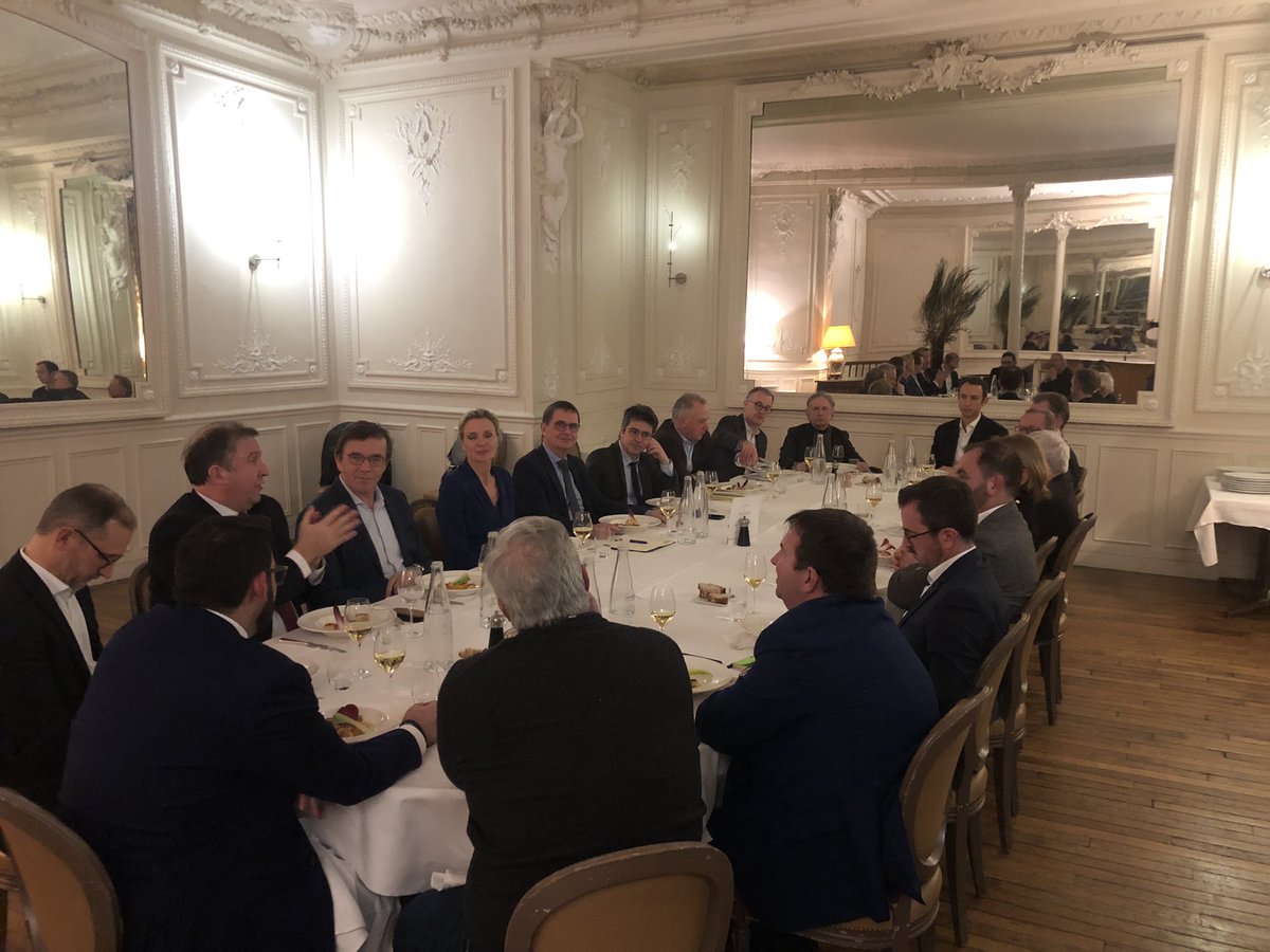 APBAHUON's tweet photo. #CGCI reçoit @CSOEC @CSMEXPERTISE Cécile Saint Michel
#attractivite #RSE #formation #factureelectronique autant de sujets abordés https://t.co/VwX03YHLhI