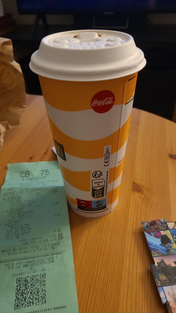s4uroon's tweet photo. Bonjour @McDonaldsFrance j'ai besoin d'aide.
Après avoir commandé à emporter ce soir au McDo de @Nogent94130 je me rends compte qu'il n'y a pas les étiquettes pour le jeu #CodeCine
Comment peut-on faire pour récupérer les vignettes ?
Merci pour votre aide https://t.co/rqhz0of4q2