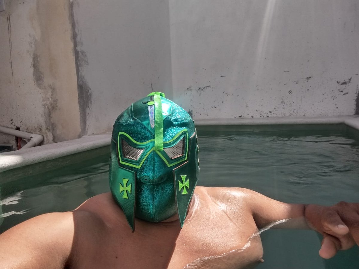 MegadolonteThe's tweet photo. Aquí,,,,,, FRESCO, FRESCO, ja ja ja ja ja. https://t.co/C4nXGMUuTH