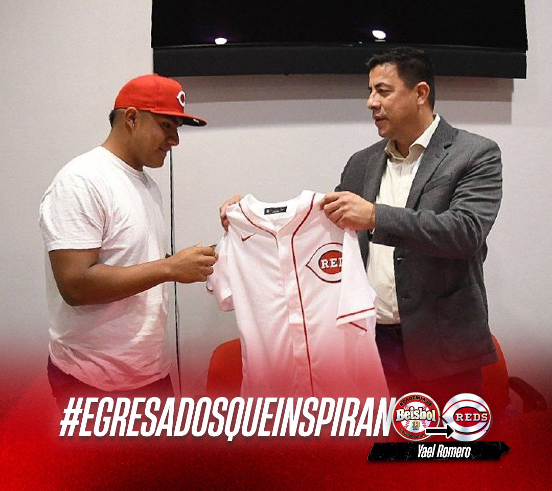 DiablosRojosMX's tweet photo. Yael Romero, egresado de la @AcademiaAHH ha firmado con @Rojos de Cincinnati, muy orgullosos de nuestros peloteros formados en casa, demostrando que en la CDMX hay mucho talento también👹 Yael tiene 17 años y juega se desempeña en el infield. #EgresadosQueInspiran https://t.co/3jvr4YMDUE