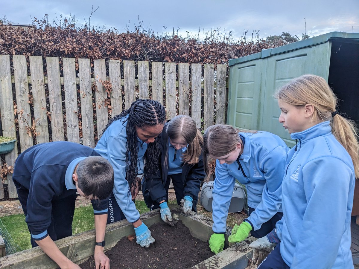 GordonstounPrep's tweet photo. Stage one of Year 8 Service Project completed. Plans are underway for an exciting and colourful new learning space for our youngest children. #teamworkatitsbest #servicetoothers #CreatingtheFuture @gordonstoun https://t.co/hP7RX1MooV