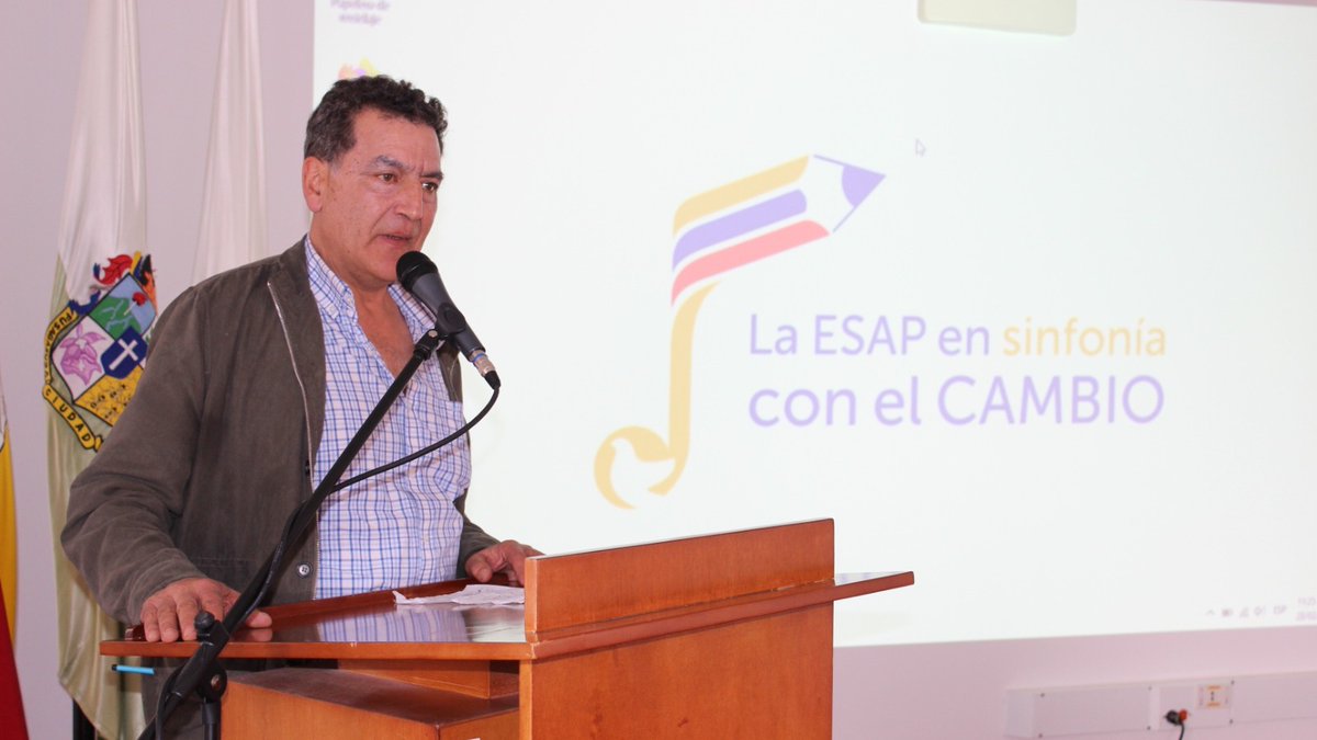 ESAPOficial's tweet photo. En los #ProcesosTransparentes que se están llevando a cabo en la @EsapOficial, continuamos con el reconocimiento del equipo de trabajo de la #TerritorialCundinamarca, los cuales apoyarán la estrategia de intervención, asistencia técnica y capacitación. #EnSinfoníaConElCambio. https://t.co/oA7JPbSvFU