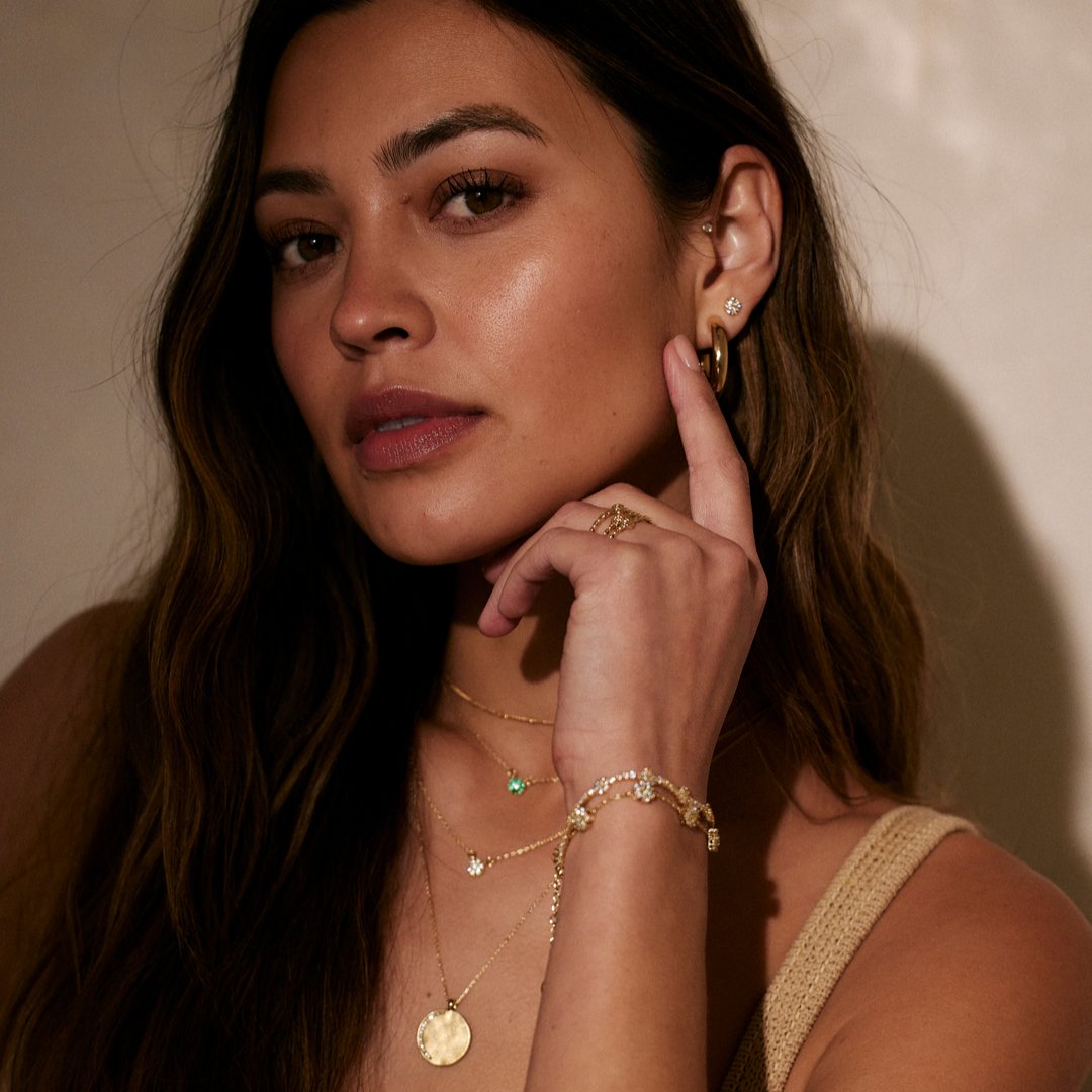 Bring magic to the mundane ✨

#BryanAnthonys #MeaningfulJewelry #Yourstorymatters #Strengthinstories #giftideas
