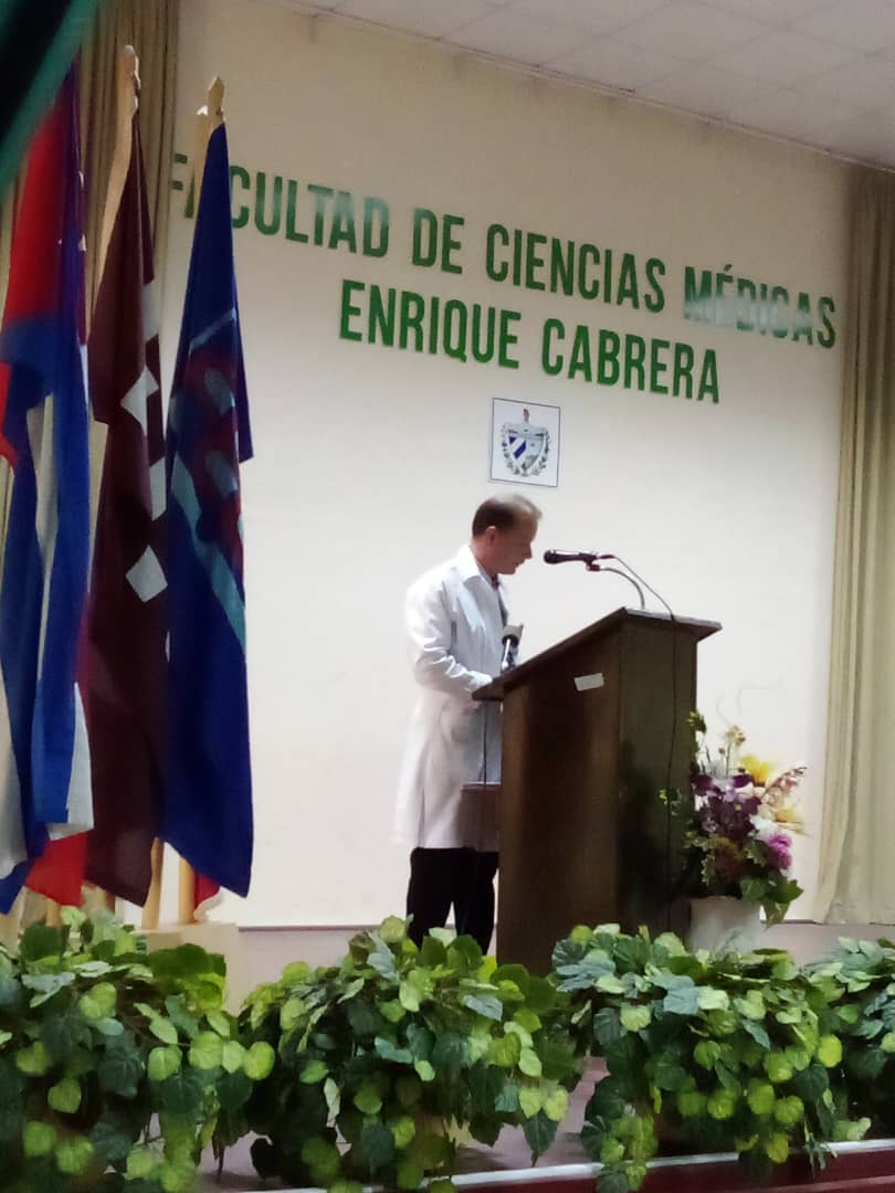 DecanoEc's tweet photo. Cuba por la salud y la vida https://t.co/AfqT5ePUFf