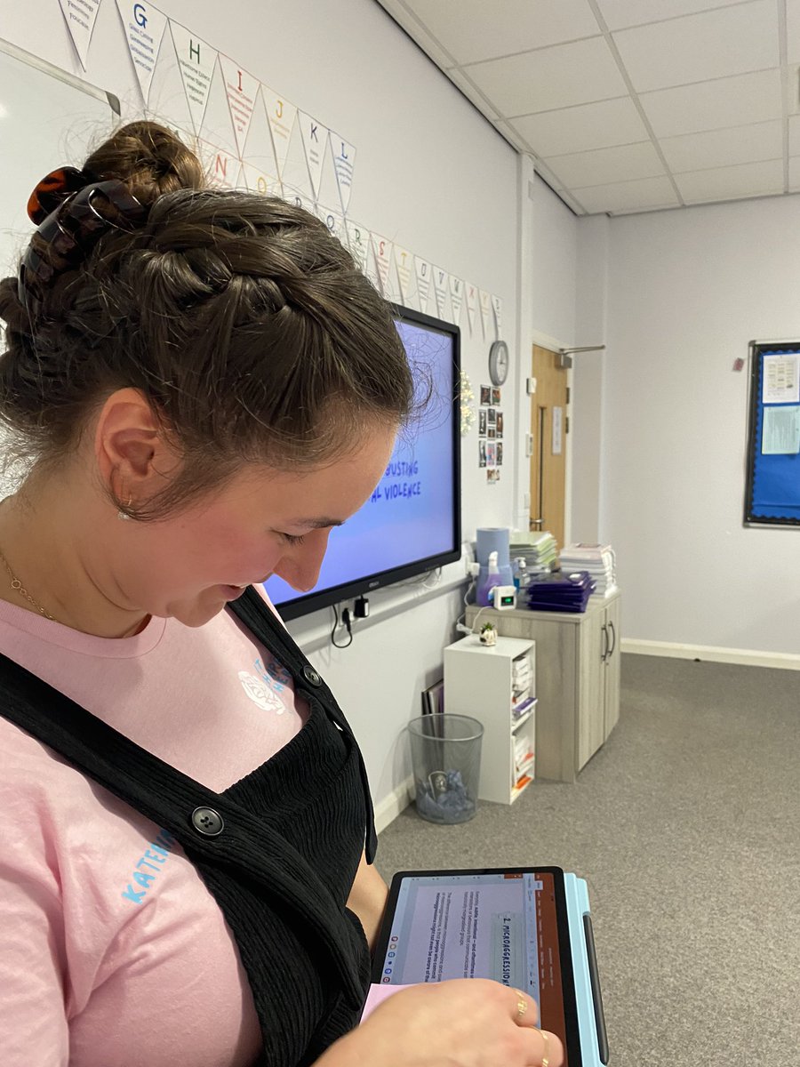 Was great to be back <a href="/WhitSixthForm/">Whitburn Sixth Form 💙</a> last week leading workshops with their young people on sexual violence

This is part of our ‘Reclaim Your Education’ project aiming to give young people the skills/education to make a difference in SV prevention