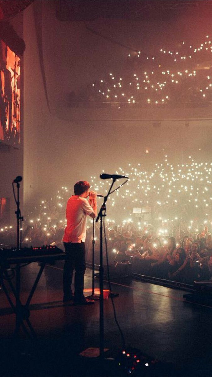 softltbot's tweet photo. all the lights for you <3 #AllOfThoseVoices https://t.co/xJIJSY9JKO