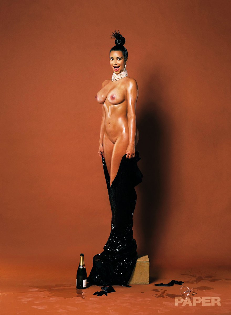 ThePornProject1's tweet photo. Kim Kardashian 🖤 https://t.co/Hmg297mV3t
