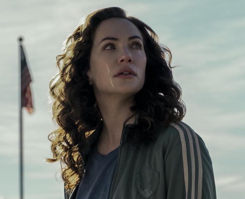 Carla Davis tweet media