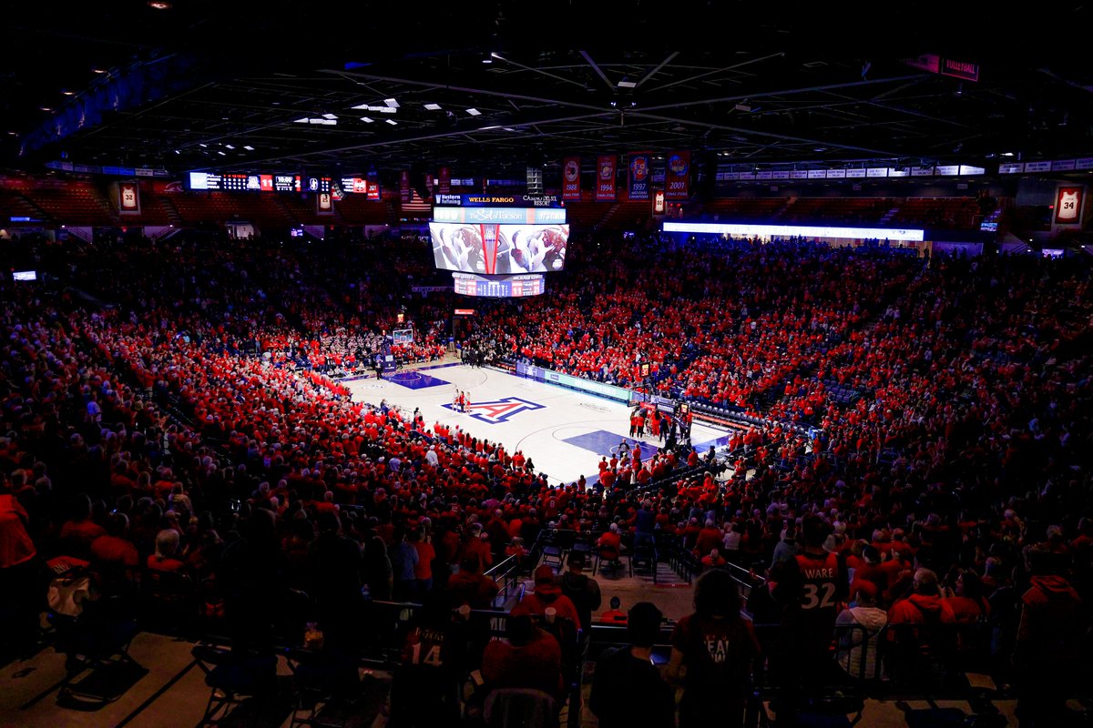 AZATHLETICS's tweet photo. For the second straight season, @ArizonaWBB's total attendance surpassed 115K, one of just six teams in the country to accomplish that!

Let's push that number even higher next year. Renew or get your new 2023-24 season tickets today!

🎟️ https://t.co/umRrWeJW8d
☎️ 520-621-2287 https://t.co/iJhAZnH9Z0