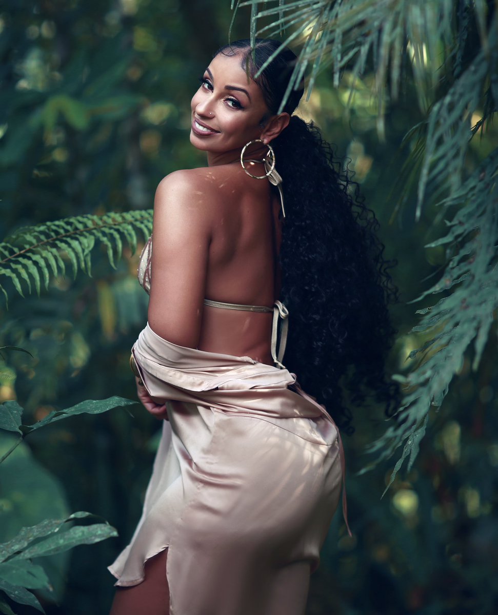 MYAPLANET9's tweet image. Sending sunshine, peace &amp;amp; joy your way. Pure Vida! #CostaRica 🇨🇷 

Thank you @animalloverrescue🙏🏽💖
📸 by @jungleflowerenergy 
👙 by @rayencollection