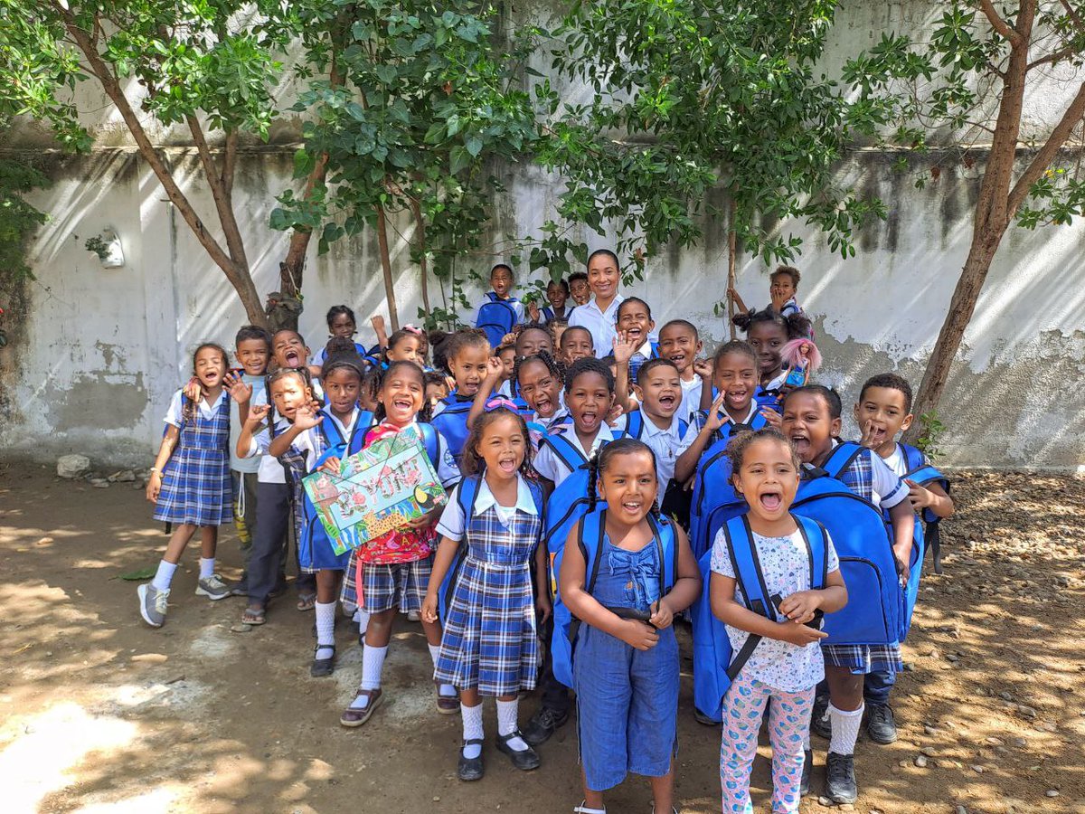 Gracias a nuestro aliado <a href="/cojowa/">Jorge Washington CARTAGENA</a> los niños de primaria de la Institución Educativa Manzanillo del Mar Sede Principal y sede Villa Gloria recibieron 205 kits escolares
Destacamos la labor de <a href="/cojowa/">Jorge Washington CARTAGENA</a> y su Fundación, por el apoyo e impulso a los niños que hacen parte del territorio.