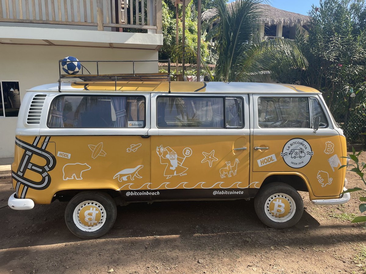 bitcoin_hostel's tweet photo. First impressions of El Zonte are simply epic! 🧡

People are nice.
Food is good.
It looks like paradise.

.. and I have never seen this many businesses accept #Bitcoin 

Love it! 😍 https://t.co/byXbvglWjS