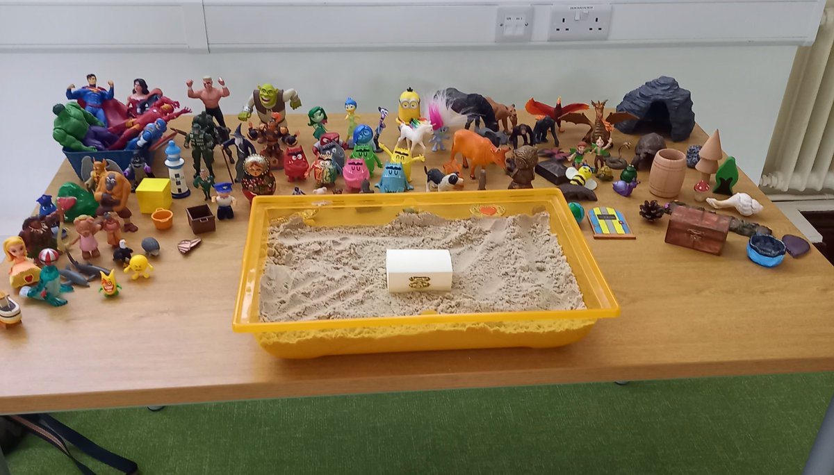 Aideen Flynn tweet media