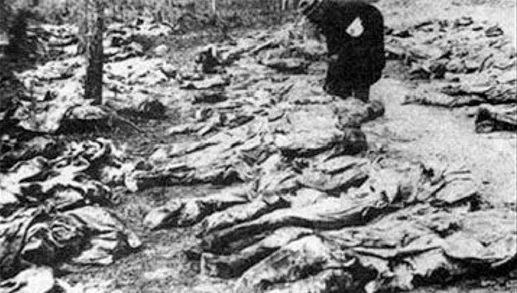 Schiller1985's tweet photo. @DaniMayakovski La masacre de #polacos en #Volinia fue una limpieza étnica que el Ejército Insurgente #Ucraniano (Ukrainska Povstanska Ármiya, o UPA) y otros grupos armados llevaron a cabo en 1943 y 1944 en la región de Volinia (hoy parte de Ucrania) https://t.co/nh0d8rZZQK https://t.co/SItnAfz0O1