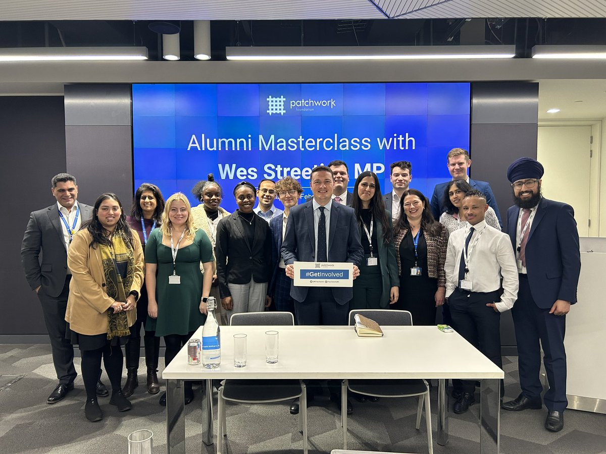 UKPatchwork's tweet photo. Thanks to @kpmguk for hosting our first #AlumniMasterclass of 2023 with @UKLabour’s Shadow Sec of State for Health and Social Care, @wesstreeting! A great evening chatting everything from the Opposition, to political representation and youth voter turnout #GetInvolved https://t.co/VGndGd1w0f