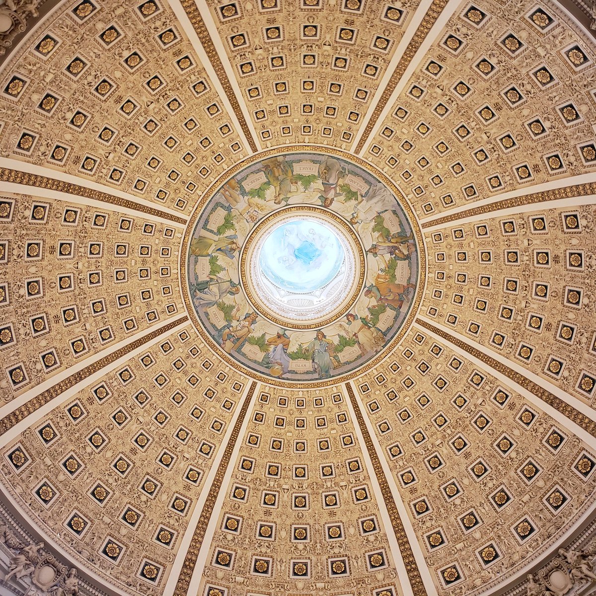 angfalkenberg's tweet image. Visiting the Main Reading Room @librarycongress was such a treat! #libraryofcongress #schoollibrarianonbreak