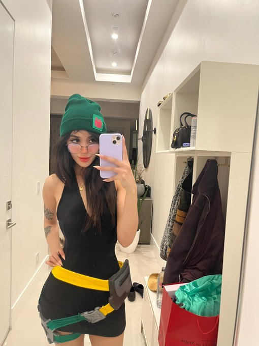 TW Pornstars Woffee 👺. Pictures and videos from Twitter. Page 2(03)
