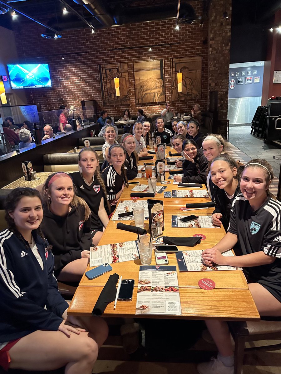 I had so much fun at #ECNLHOU !! I got to see my future coach <a href="/CoachTimBarrera/">Tim Barrera</a> and our <a href="/CelinaSoccer/">Celina Lady Bobcats Soccer</a> teammate <a href="/BabbBrookelyn/">Brookelyn Babb</a> ! A successful weekend going 2-0-1 <a href="/FCDallas05ECRL1/">FC Dallas 04/05 ECNL COMP - RL 1</a> 💙💙