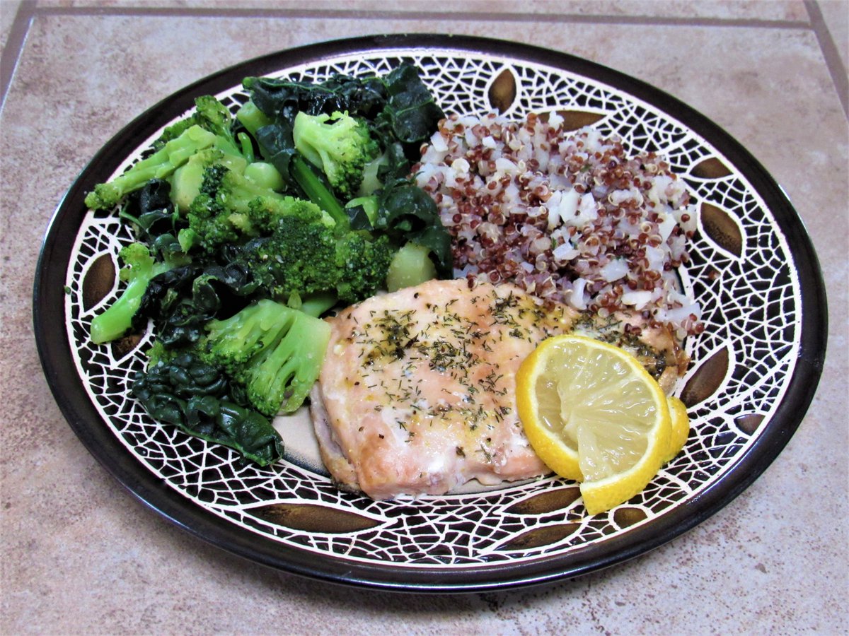 Going to have to get used to fish, and more fish for quite a while...😳
Some salmon seasoned w/lemon and dill, served with a side of quinoa and a broccoli/kale stir fry,  drizzled with a little EVOO to finish the plate.
#ChronicIllness #MEcfs #Myhealingjourney #weightloss