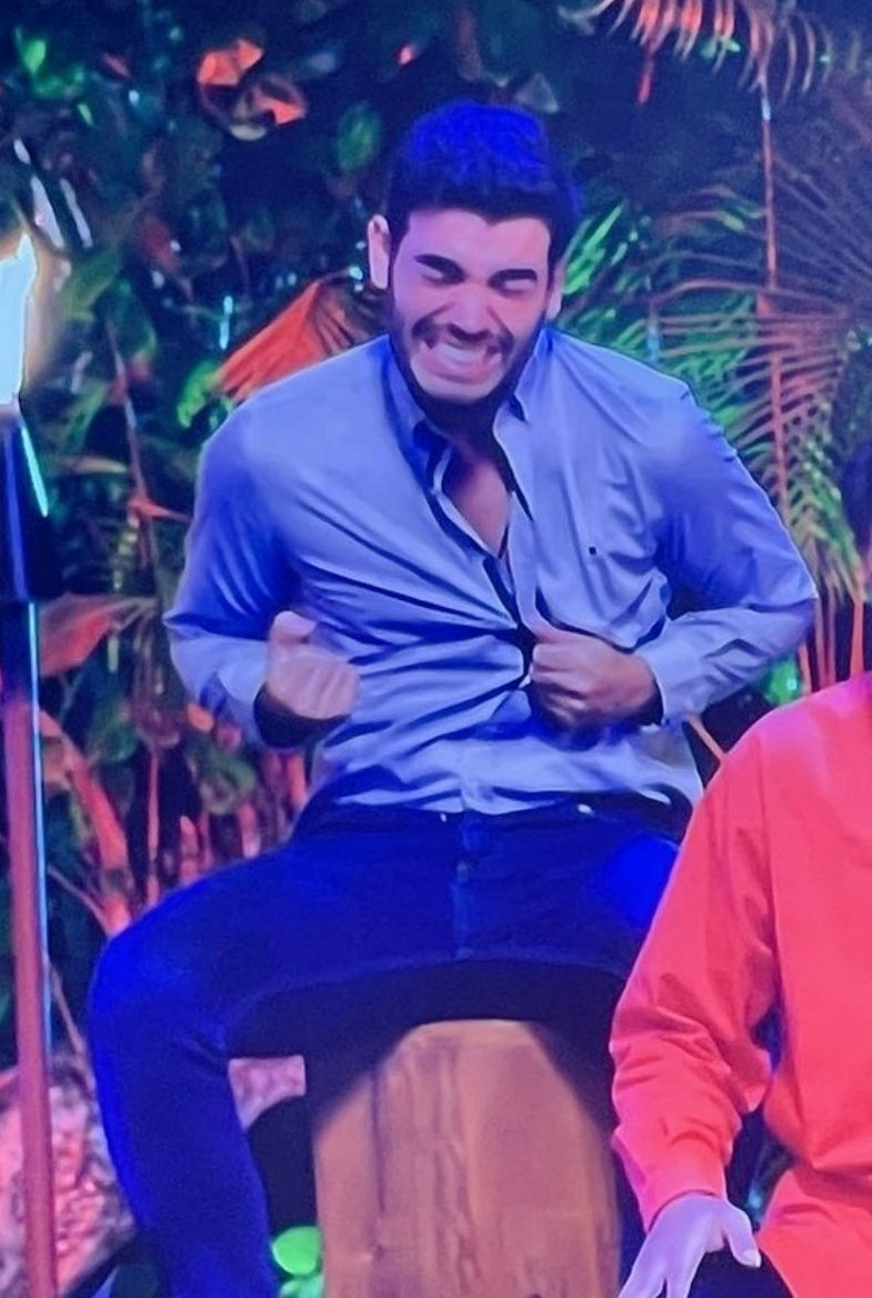 btrzgarciaa's tweet photo. Alguien para contactar con Estopa para grabar el nuevo videoclip de "como camarón". 
#LaIslaDeLasTentaciones6 https://t.co/AXH4MtUcEW