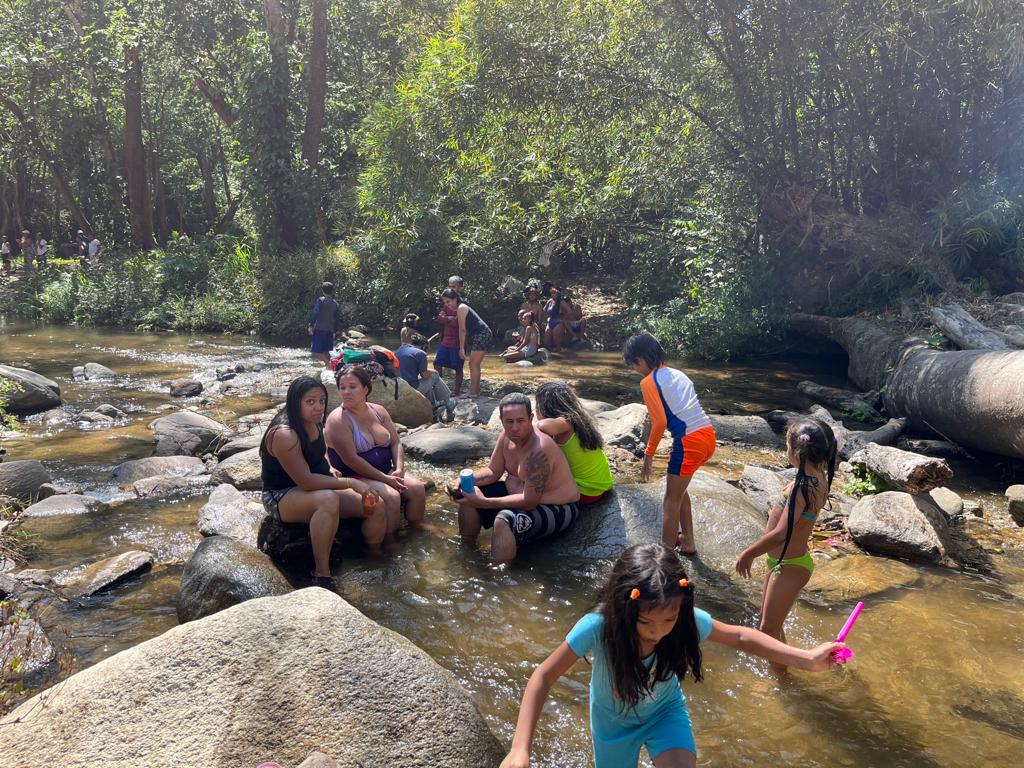 #FestivalDeCarnavales2023
Con un excelente clima de montaña y el sabroso caudal del río Curupao te esperamos en #Guarenas en estas fiestas de carnaval <a href="/Freddy_Rod13/">Freddy Rodríguez</a> <a href="/HectoRodriguez/">Héctor Rodríguez C.</a>