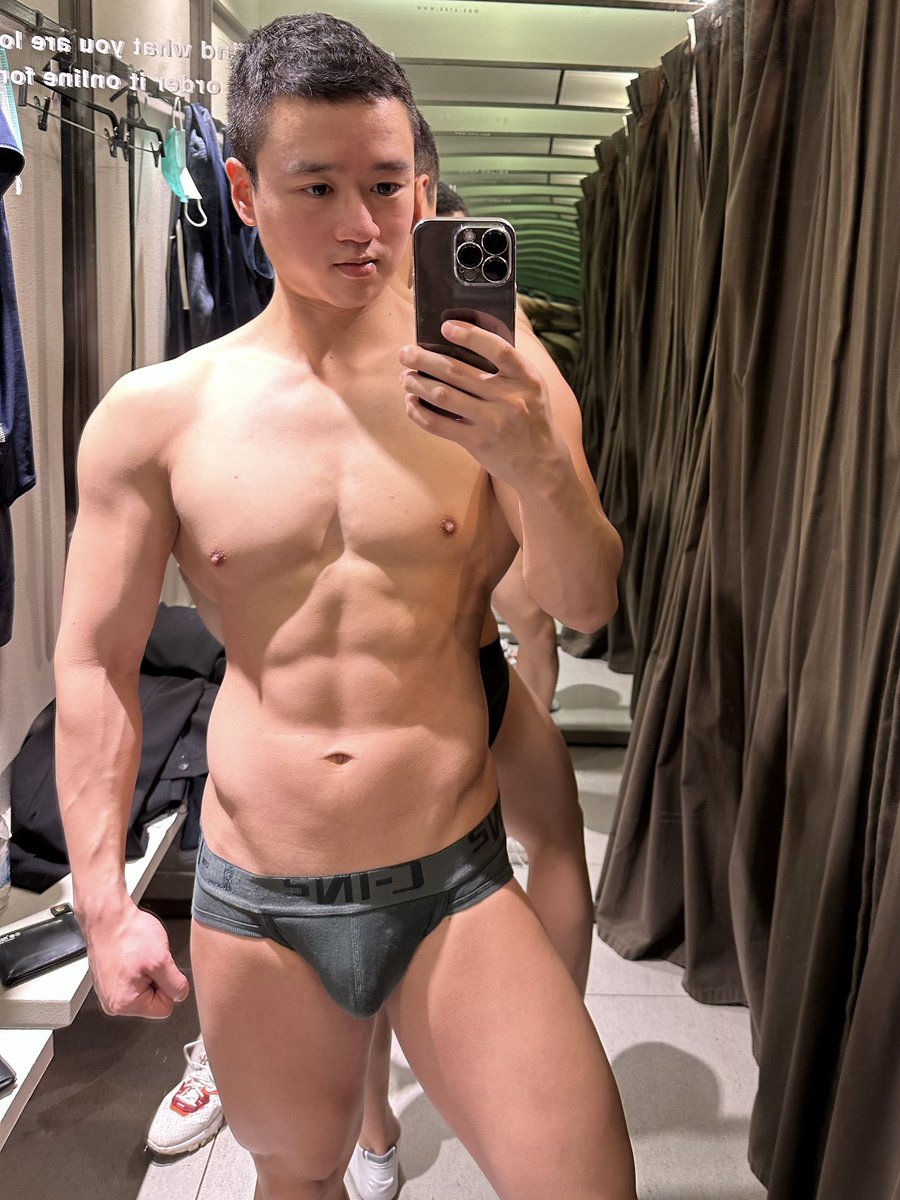 bulkingpup's tweet photo. Underwear: @CIN2 
#asianboy #asianman #muscle #fitnessjourney #gymrat #abs #goodlighting #hkboy #underwear #cin2 #likeforlikes #圖文不符 #bulking #fitnessmotivation #gymspiration #workoutmode https://t.co/61lhzSLSUy