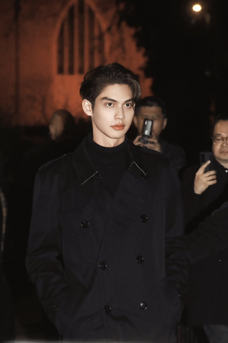 AnnaVincent223's tweet photo. #BurberryAW23
#BurberryAW23xBright
#BurberryxBright
#bbrightvc @bbrightvc 
@Burberry #Burberry https://t.co/B4JoivCl8f