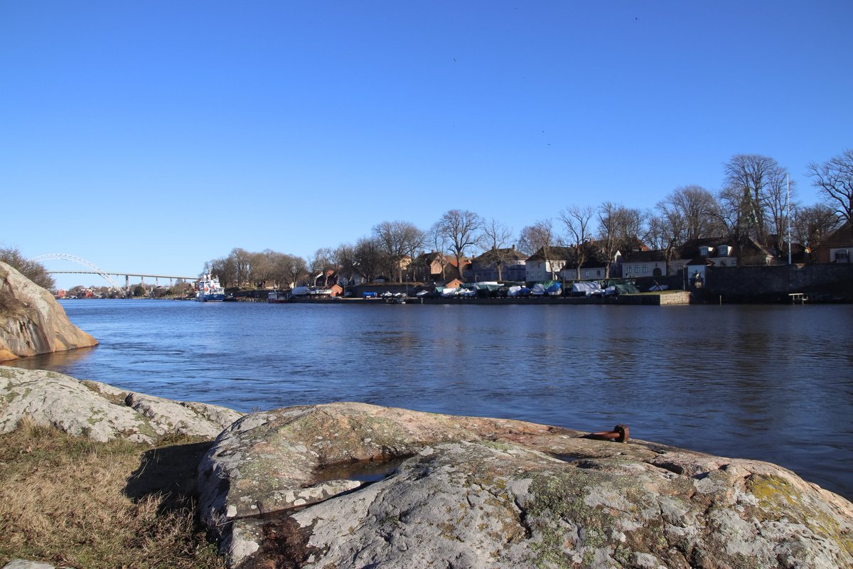 norwayguy30's tweet photo. Fredrikstad, Norway
#fredrikstad
#norge #norway #landscape #riverside #bluesky #oldtown https://t.co/M7Wyk7g9tJ