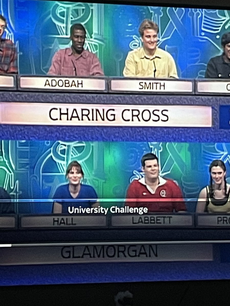 Watching university challenge and pretty sure this is the beast off The chase?! Is it?! <a href="/BradleyWalsh/">Bradley Walsh</a> <a href="/TheChaseUK/">The Chase</a> <a href="/ITV/">ITV</a>