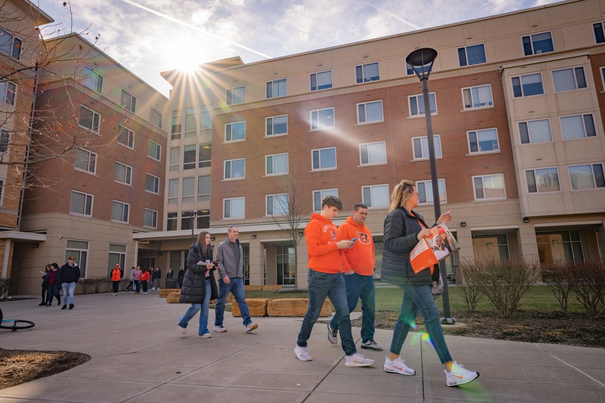 bgsu's tweet photo. May your next four years be filled with orange and brown 🧡#BGBound https://t.co/1RVsel7rRB