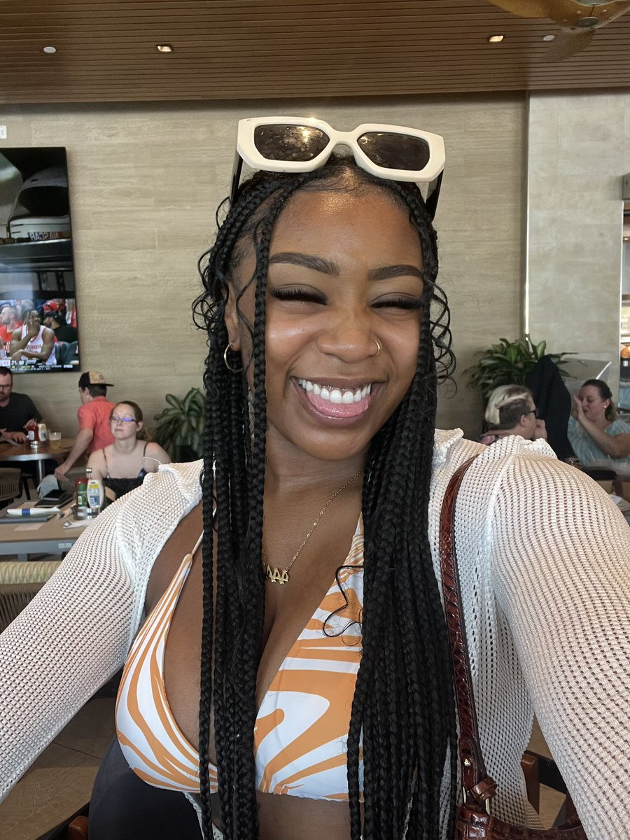 Itscarlyyb's tweet photo. The category is: SKIN https://t.co/kZxNslVCN3