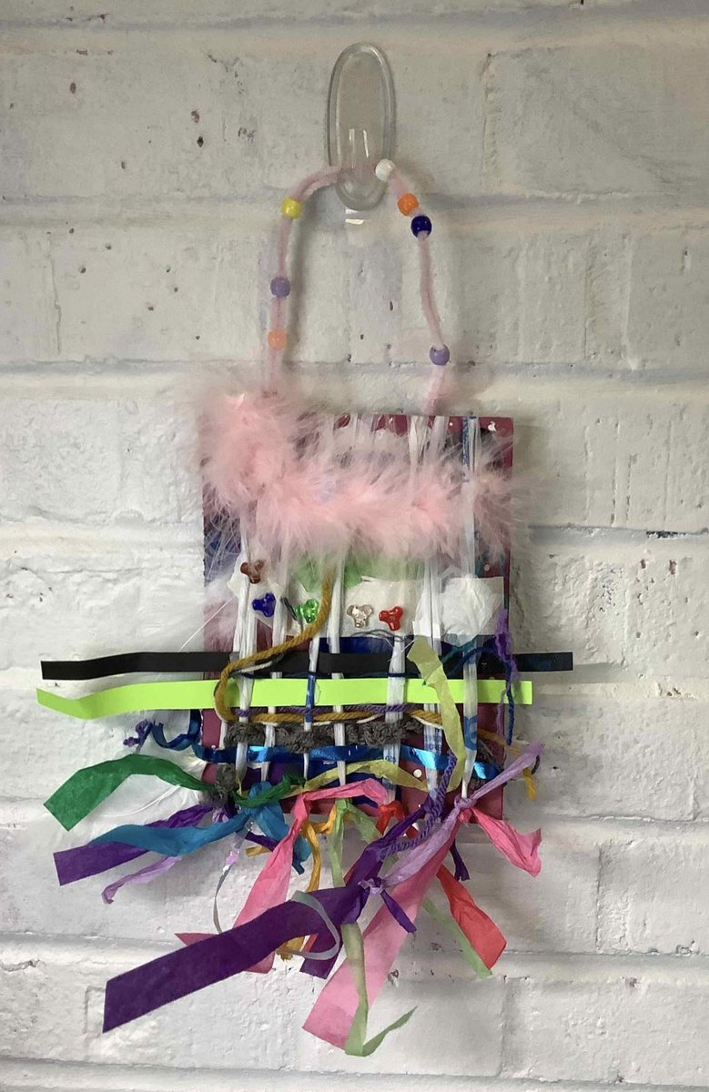 getreadytoARTY's tweet photo. Fifth Grade stayed a little closer to home in North America. They learned about backstrap weaving in Guatemala inspired by the book Rainbow Weaver. Students used found objects to weave. 🧶 https://t.co/nnre1A7s1f