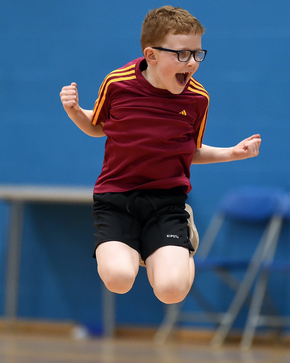 CMetSport's tweet image. Our first February Junior Sports Camps are underway🤩

Here’s some shots enjoying some indoor rugby in our multi-sport camp today 📸 - @ciacIMAGES

The children are also taking part in swimming, netball, basketball, tennis &amp;amp; athletics as part of the multi-sport camp👀