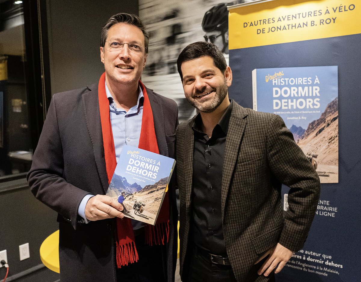 Faire salle comble pour un lancement de livre où le #Vélo est le catalyseur d'aventures et de rencontres à travers le vaste monde... c'est aussi ça la #Véloconomie ! 

#LundiVélo 
<a href="/jonathanbroy/">Jonathan B. Roy</a> <a href="/VeloQuebec/">Vélo Québec</a>