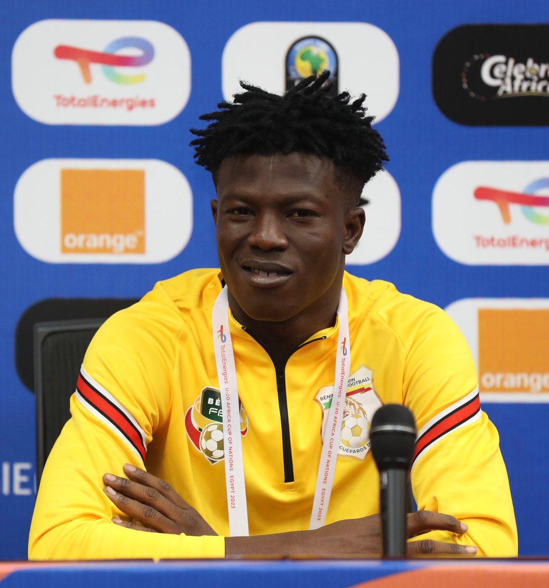 AspacBenin's tweet photo. Can U20, Égypte 2023
<<Nous sommes là pour se donner à fond pour montrer de quoi nous sommes capables. Nous sommes très très motivés. Ça sera un très bon match>>
Tamimou Ouorou, capitaine des U20 Bénin, joueur ASPAC
@portdecotonou
@CAF_Media #Zambia #guepard #ZamBen #CANU20 https://t.co/AHTRVaDTpg