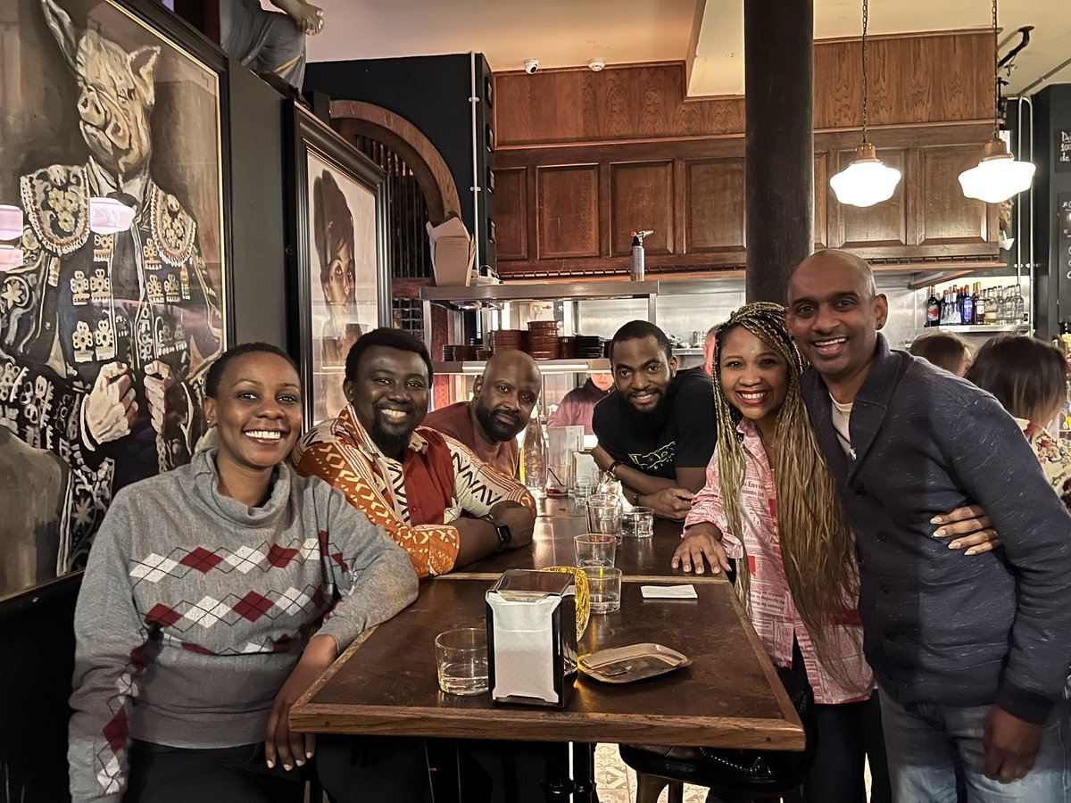 NateKorl's tweet photo. Best way to spend the Monday evening with @gbengasesan, @eb_ball, @Gosbert and the awesome @JuneAngelides. Thanks Chairman @cyberdees for organizing this dinner 🔥🔥🔥

#DeesSuperClub https://t.co/25wnUT94GN