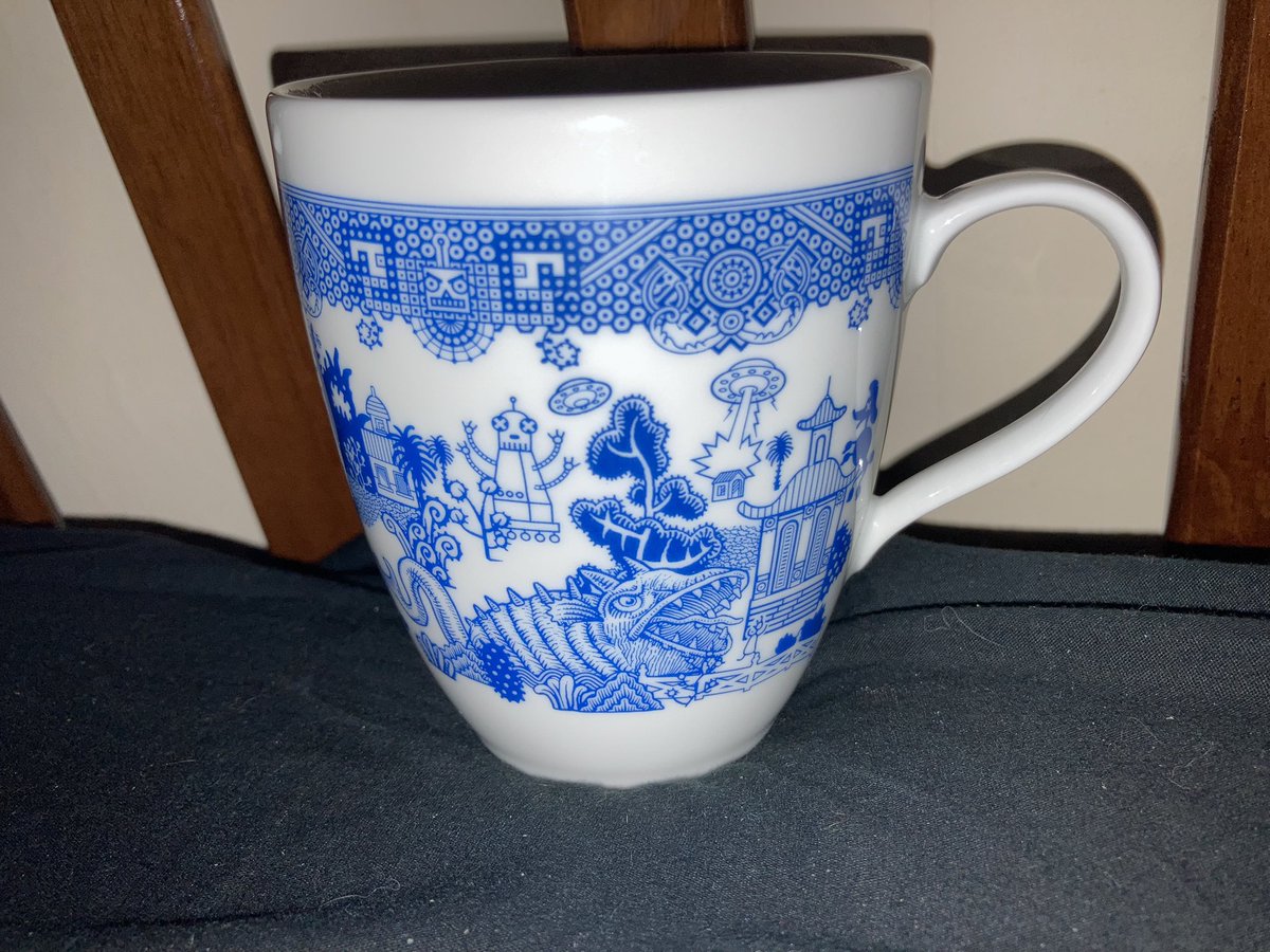 ahcrowley_a's tweet photo. This #MondayMug just gets stranger the more you look at it.
Mug contents: ginger tea, to console me because I’m at home in bed, instead of at my dance class. https://t.co/yf8yqHpBwq