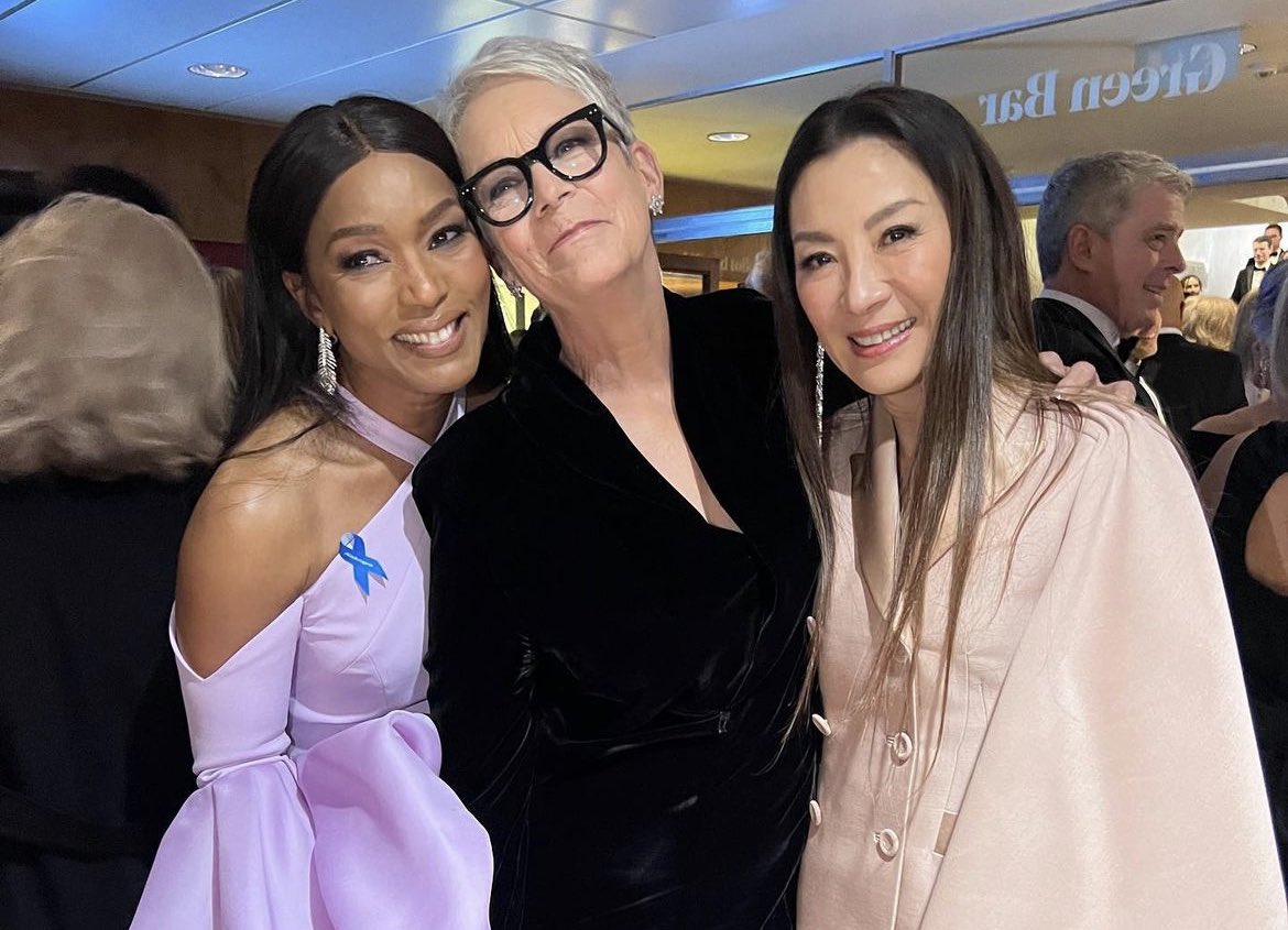 chay 🎀 on Twitter "RT FilmUpdates Angela Bassett, Jamie Lee Curtis