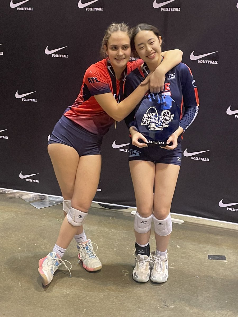 MFlynnGT's tweet photo. Congrats to @a5volleyball 16-Pat — 2023 Presidents Day Classic champs! 🏆🥇

Perfect 10-0 weekend in St. Louis. Really proud of @KellanFlynn_17 and her awesome teammates and coaches. https://t.co/T1LCD7q6a3