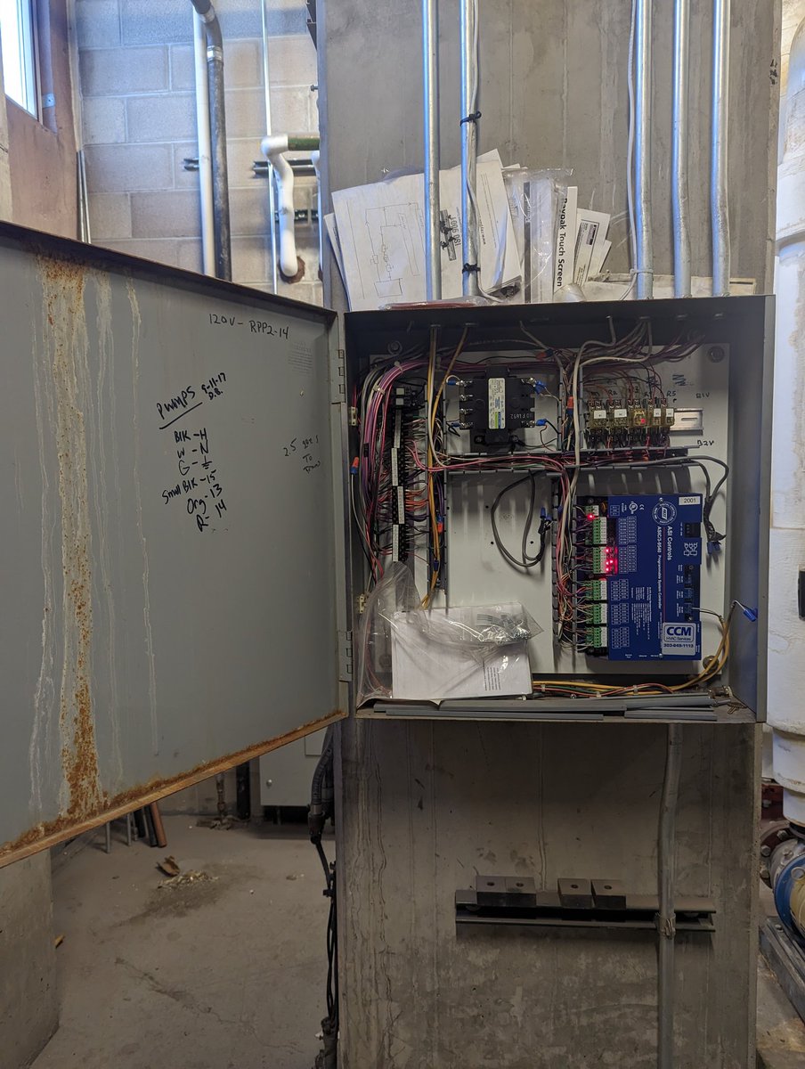JoshTay84623229's tweet image. ASI 9540 still running strong just had to replace relay's.