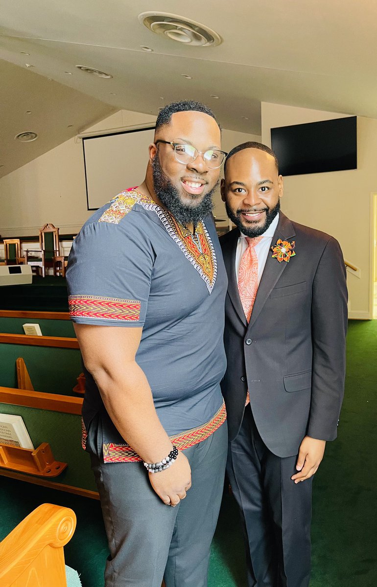 SirPNO1906's tweet photo. MAKING our MARK through the MINISTRY of MUSIC. ๐ถ๐น๐ค๐ถ
#MusicMonday
#WritingOurOwnStory
#CelebratingOurRoots
#ThePianistAndTheVocalist
#MakingRoom23 https://t.co/msEW91Hgx2