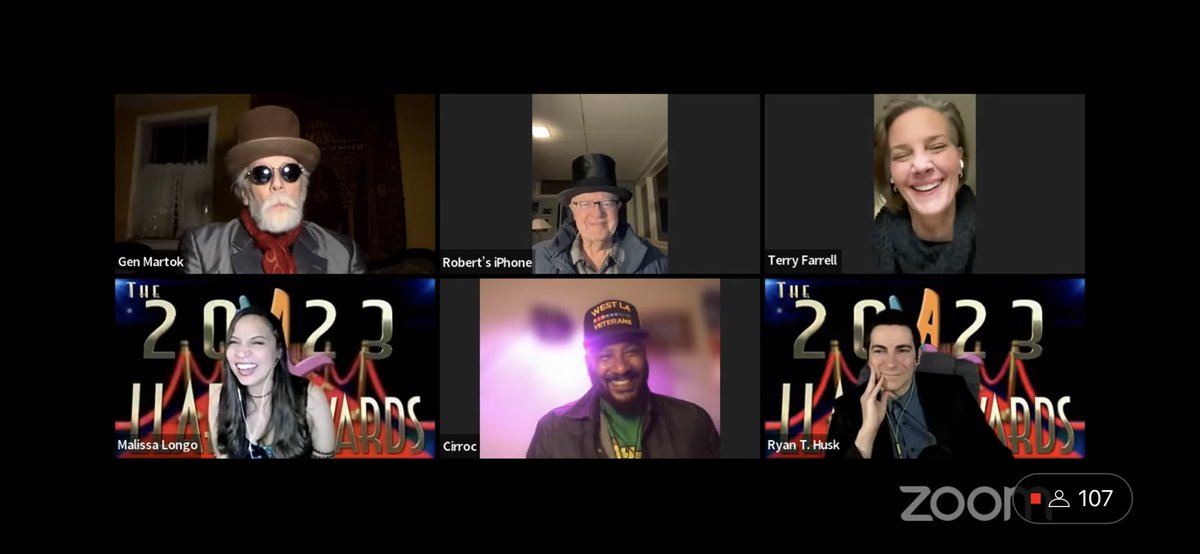 1TrekFan's tweet photo. Just a little more #StarTrek #DS9 with @JGHertzler Robert O’Reilly @4TerryFarrell on @VirtualTrekCon #VTC4 ❤️ https://t.co/BoKxwU62eN