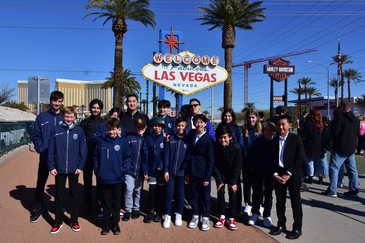 RichmondJetsMHA's tweet photo. 🎉 BREAKING NEWS 🎉 Our U13A1 team excelled in Las Vegas and came out on top! 🏆🥇 We're so proud of our young champs for representing the Richmond Jets with honour and bringing home the gold🥇Congrats to our U13A1 team! #Champions #LasVegasIceCentreTournament #HockeyLife https://t.co/De3h2w6aJz