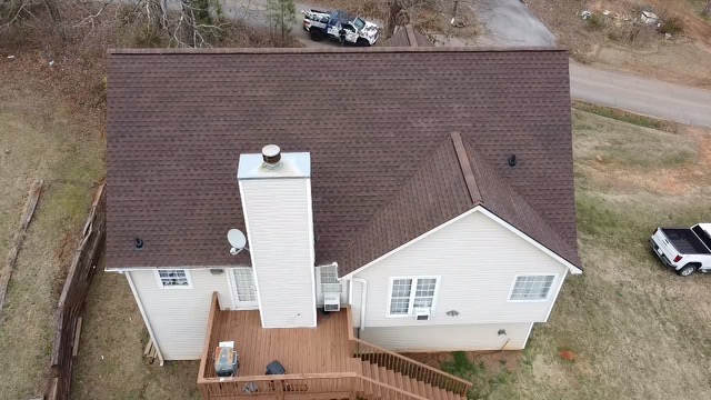 ProShieldGA's tweet image. 🏡 Welcome Home! 🏡

Tornadoes caused some serious damage to roof, gutters, and siding for Mr Flannigan down in Covington. 

No worries, the Pros at ProShield have him covered!

Let us cover you too….call anytime!

678-722-8904
Info@proshieldroofing.net
