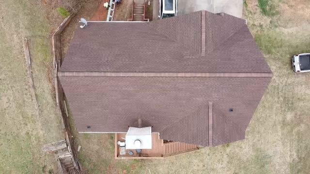 ProShieldGA's tweet image. 🏡 Welcome Home! 🏡

Tornadoes caused some serious damage to roof, gutters, and siding for Mr Flannigan down in Covington. 

No worries, the Pros at ProShield have him covered!

Let us cover you too….call anytime!

678-722-8904
Info@proshieldroofing.net