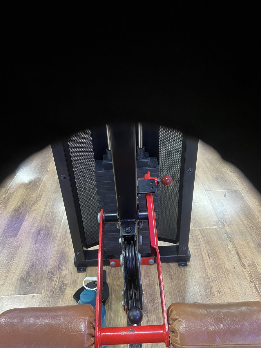 hrpablo_'s tweet photo. Pov: pq vc só treina de boné? 
.
Minha visao https://t.co/YIn7yamIIz